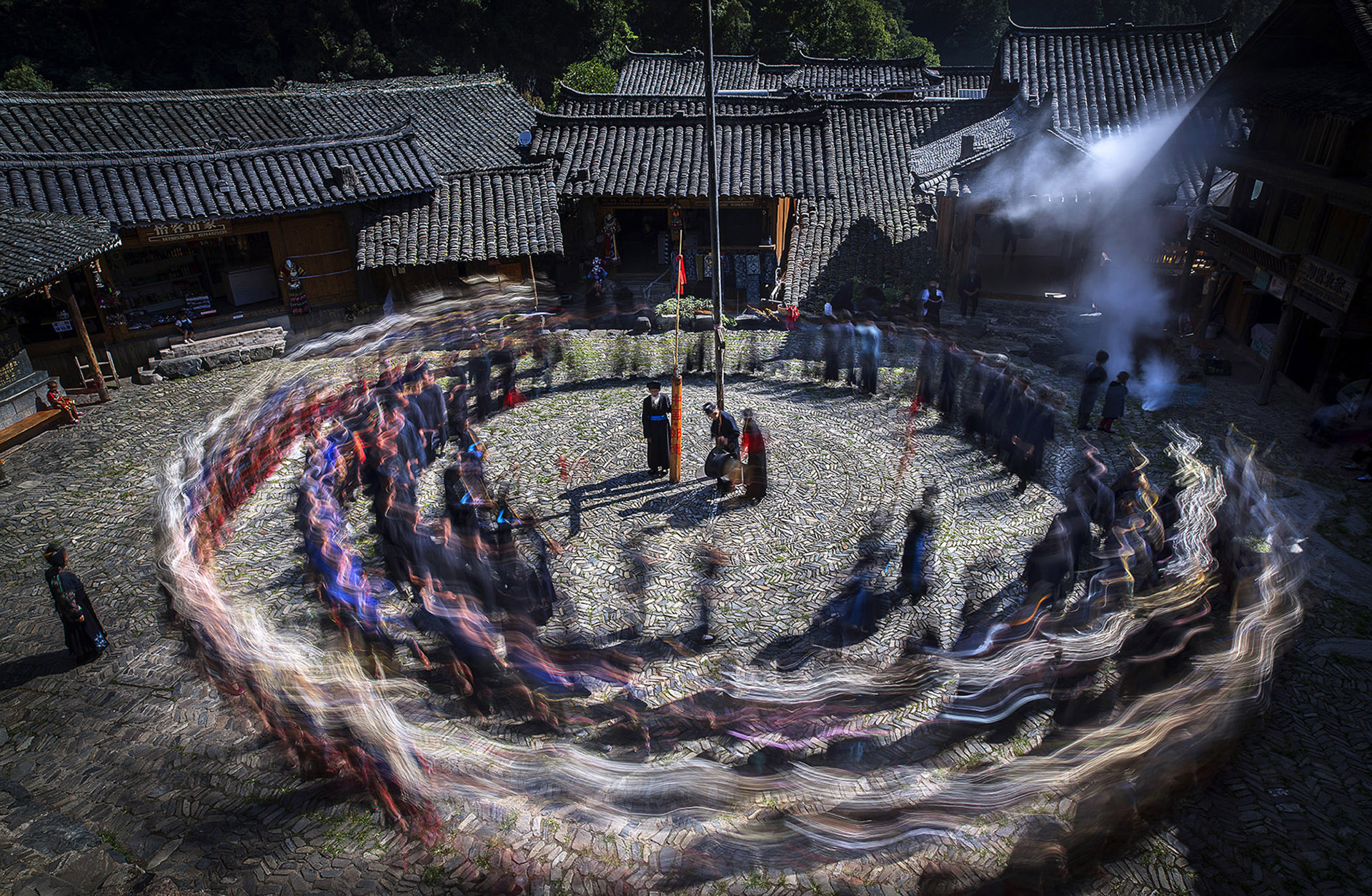 25、《Miao Festival》2019年1月印度FOTOMAGIK国际摄影大赛旅游组沙龙金牌、印度HISTOGRAM CIRCUITPSA金牌